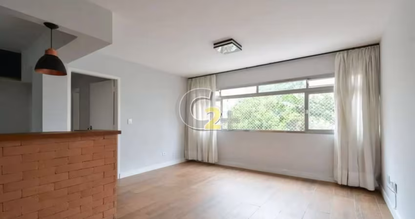 Apartamento á venda em Moema, 3 quartos, 1 suíte, 1 vaga de garagem.
