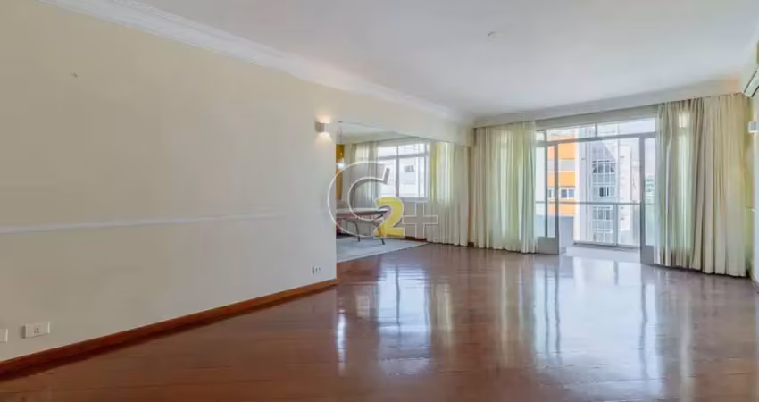 Apartamento á venda em Higienópolis com 4 quartos 3 vagas de garagem.