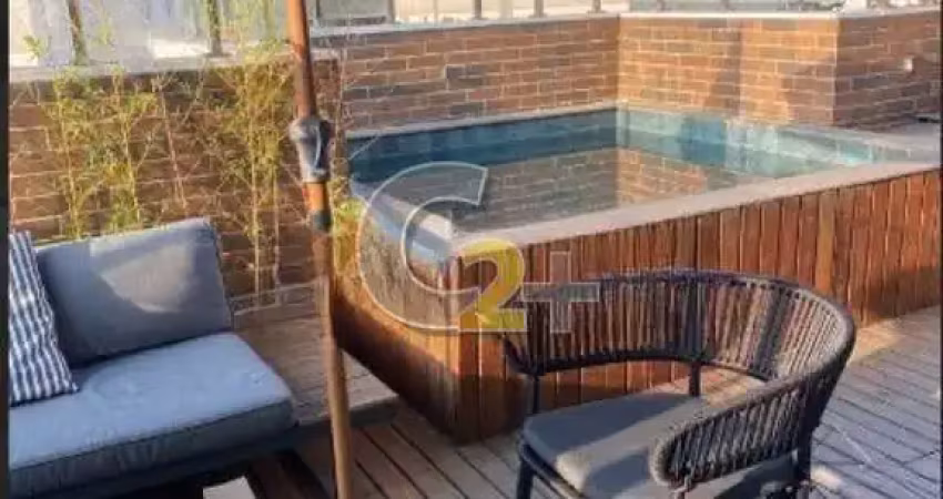 Cobertura á venda no Alto da Lapa com 123m²,  2 quartos, 1 suíte e  2 vagas de garagem.