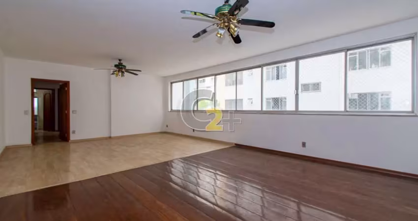 Apartamento à venda no paraiso, 3 quartos, 1 suíte, 2 vagas de garagem.