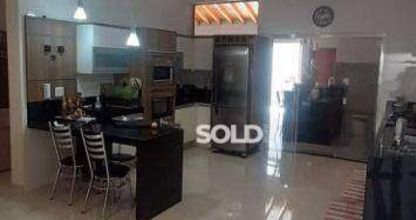 Casa com 3 dormitórios à venda, 219 m² por R$ 951.000,00 - Parque Moema - Franca/SP