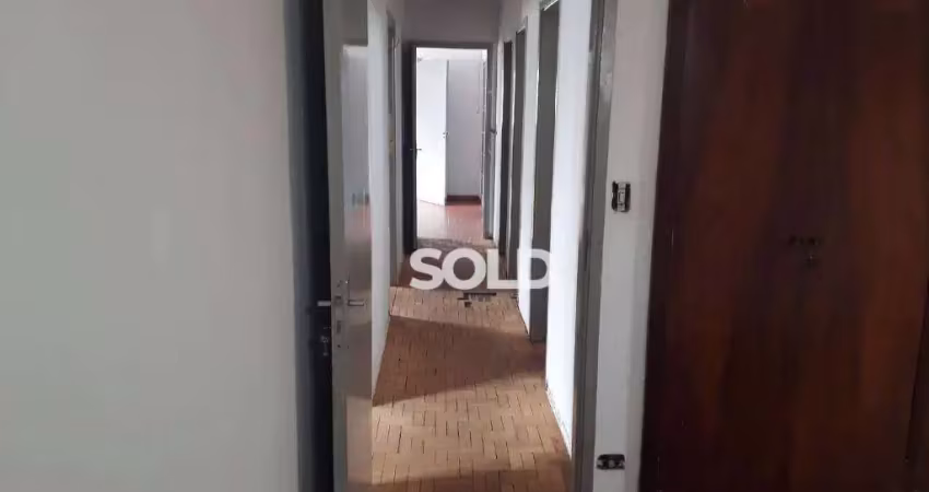 Casa com 4 dormitórios à venda, 207 m² por R$ 370 mil - São José - Franca/SP