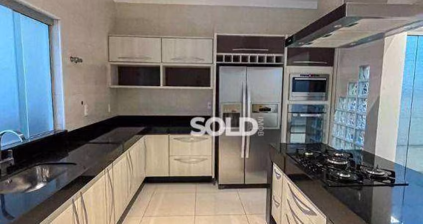 Linda casa com 3 dormitórios sendo 1 suíte com closet, 175m² de construção, à venda por R$ 790.000,00 - Jardim Piratininga - Franca/SP