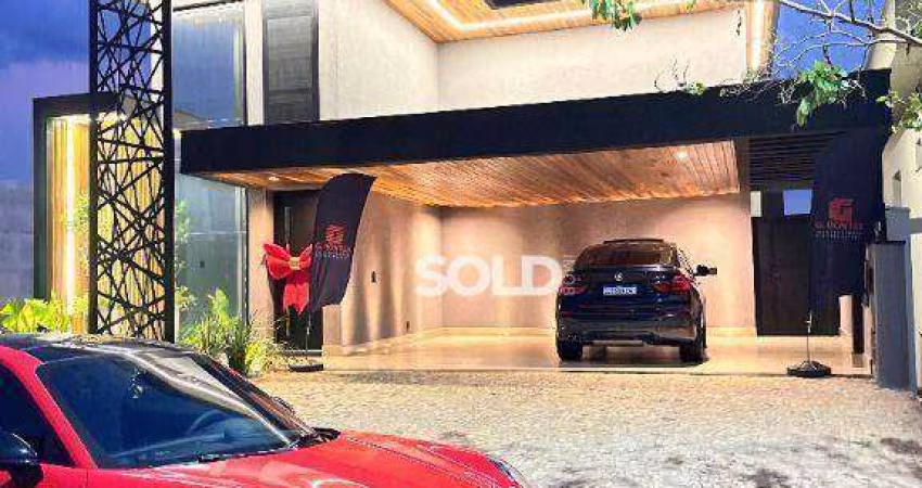 Linda casa no Cond. Villa Di Capri, 3 suítes com closet, piscina, à venda por R$ 2.650.000,00 - Núcleo Agrícola Alfa - Franca/SP