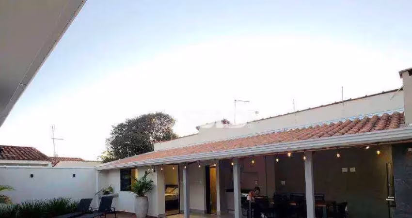 Casa com 4 dormitórios à venda, 160 m² por R$ 1.300.000,00 - Vila Industrial - Franca/SP