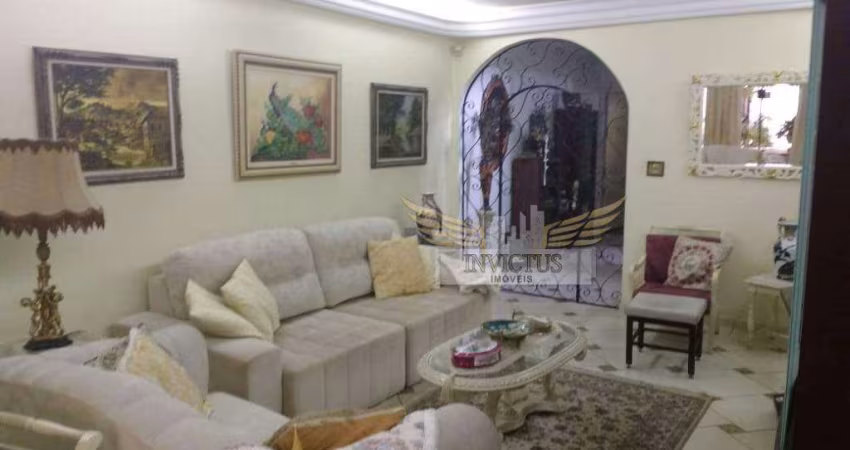 Sobrado com 3 Quartos para Comprar, 240m² - Campestre, Santo André/SP.