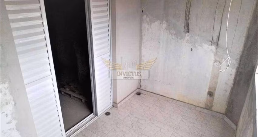Sobrado com 2 Quartos para Comprar, 95m² - Vila Santa Teresa, Santo André/SP.
