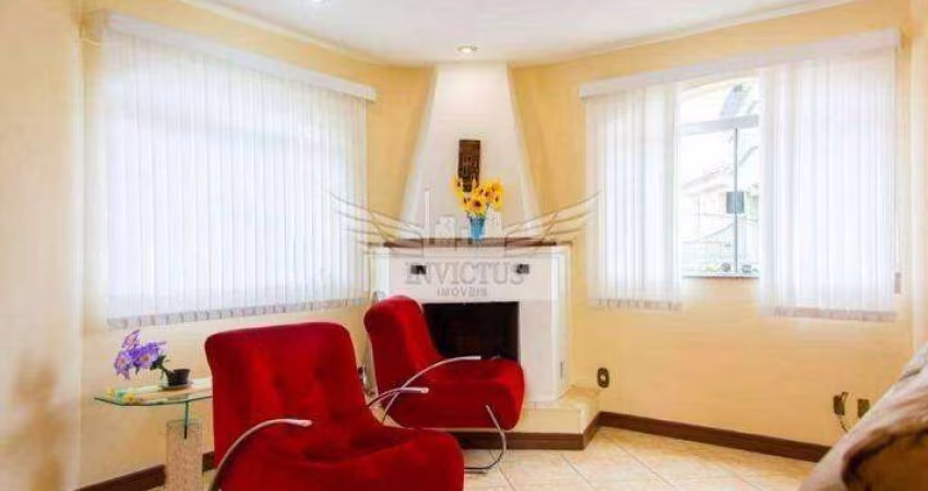 Sobrado com 4 quartos para alugar 407m² na Vila Cecília Maria, Santo André/SP.