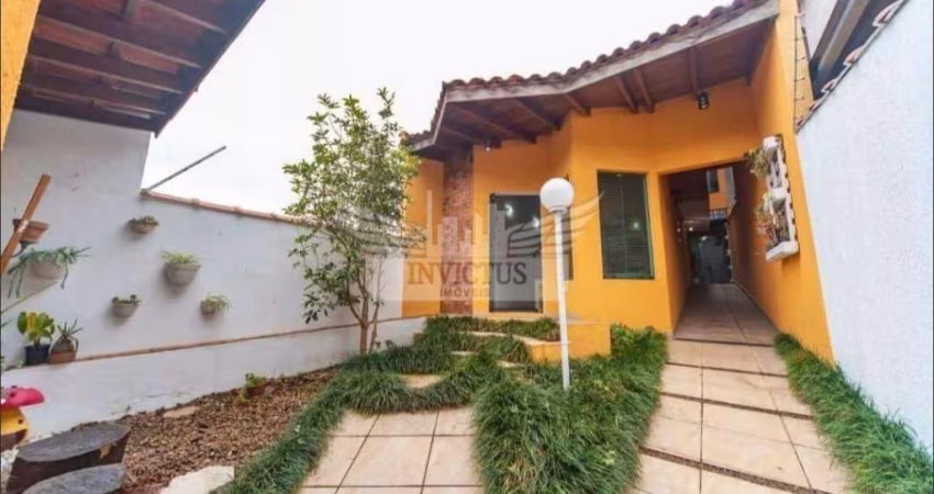 Excelente Sobrado com 3 Quartos para Comprar, 170m² - Vila Pires em Santo André/SP.
