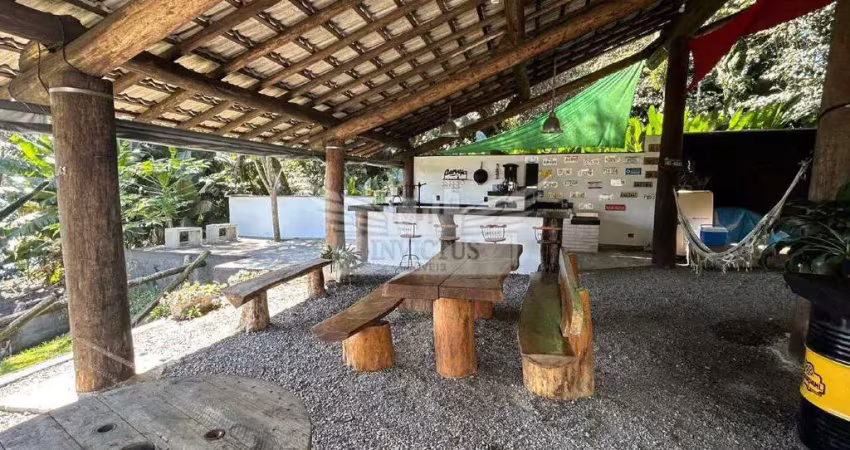 Linda chácara à venda em condomínio fechado, 2.500m² - jardim club de campo, santo andré/sp.