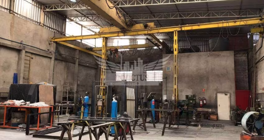Galpão Comercial/Industrial para Alugar, 690m² - Bairro Serraria, Diadema/SP.