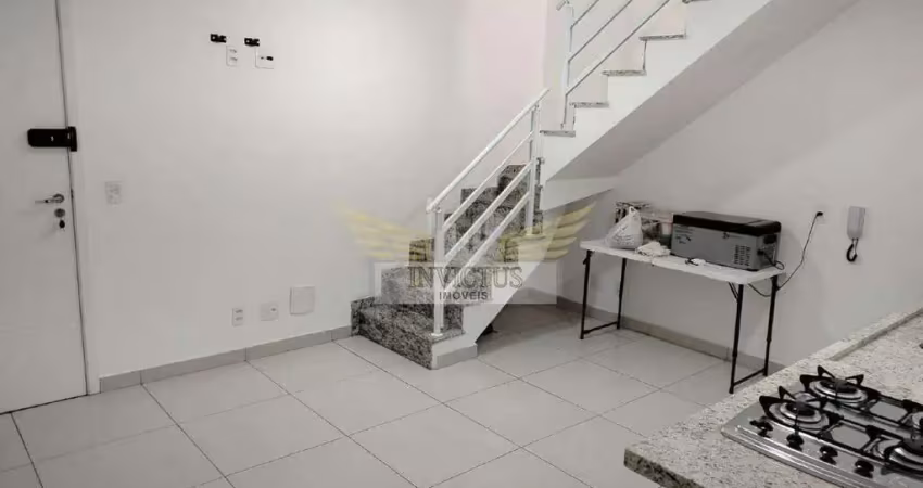Cobertura sem Condomínio com 2 Quartos para Alugar, 116m² - Vila Pires, Santo André/SP.