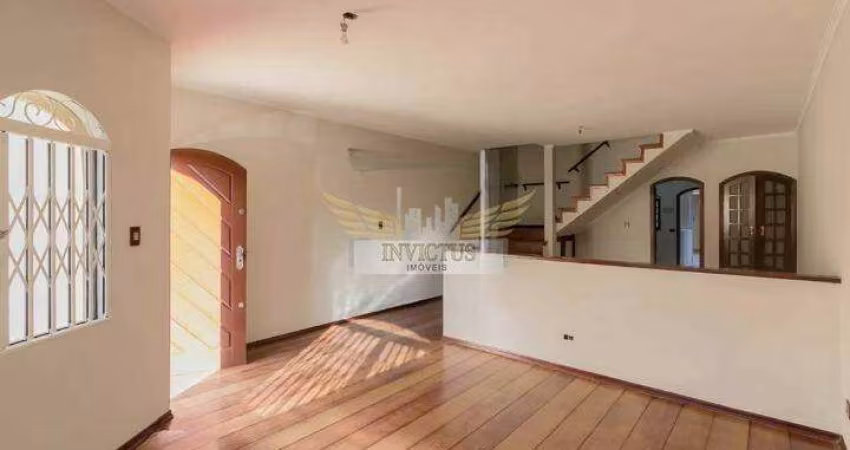Sobrado com 3 Quartos para Comprar, 226m² - Parque Jaçatuba, Santo André/SP.