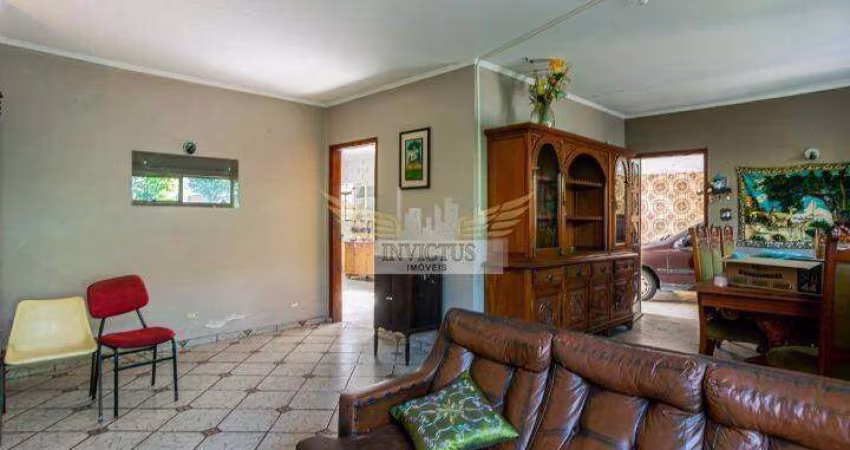 Casa Térrea Comercial/Residencial com 3 Quartos para Comprar, 250m² - Santa Terezinha, Santo André/SP.