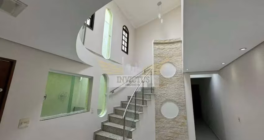 Sobrado Residencial/Comercial com 4 Quartos para Comprar, 264m² - Vila Pires, Santo André/SP.