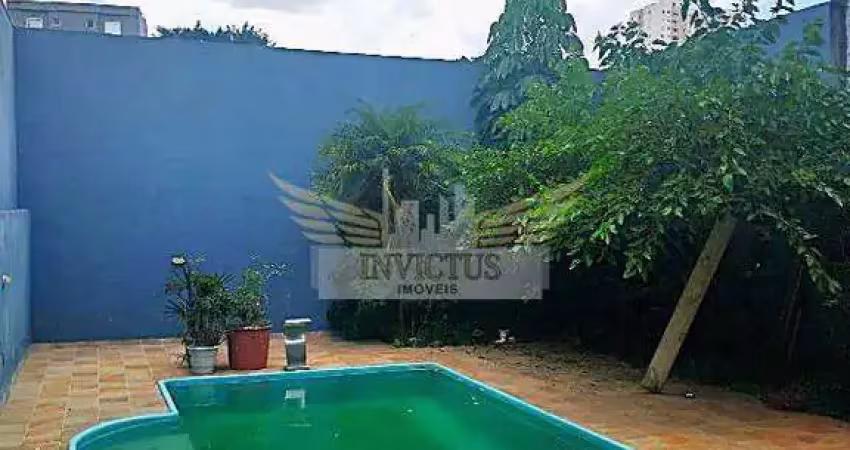 Sobrado com 3 Quartos para Comprar, 263m² - Vila Bastos, Santo André/SP.