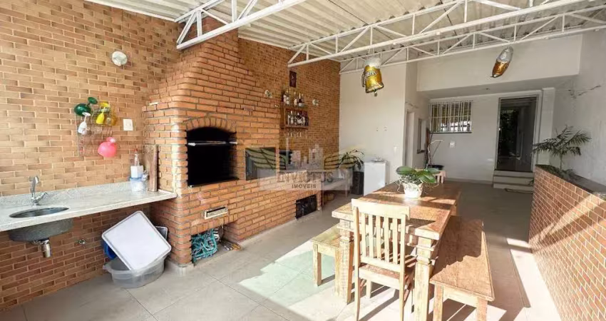 Sobrado com 4 Quartos para Comprar, 322m² - Bairro Cerâmica, São Caetano do Sul/SP.