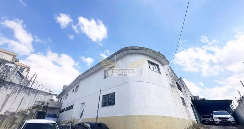 Galpão Construído em Terreno de Esquina para Comprar, 1200m² - Vila Palmares, Santo André/SP.