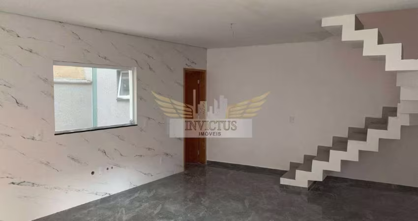 Sobrado com 3 Quartos para Comprar, 98m² - Vila Eldízia, Santo André/SP.