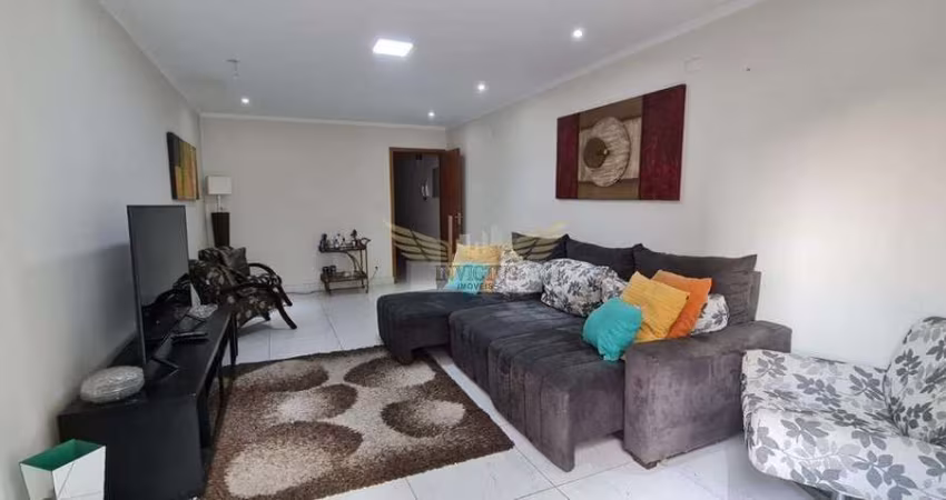 Sobrado com 4 Quartos para Comprar, 380m² - Campestre, Santo André/SP.