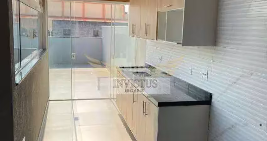 Cobertura sem Condomínio com Elevador e 2 Dormitórios à Venda, 100m² - Vila Camilópolis, Santo André/SP.