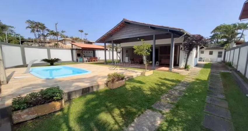 Casa com 4 quartos à venda na Enseada, Guarujá 