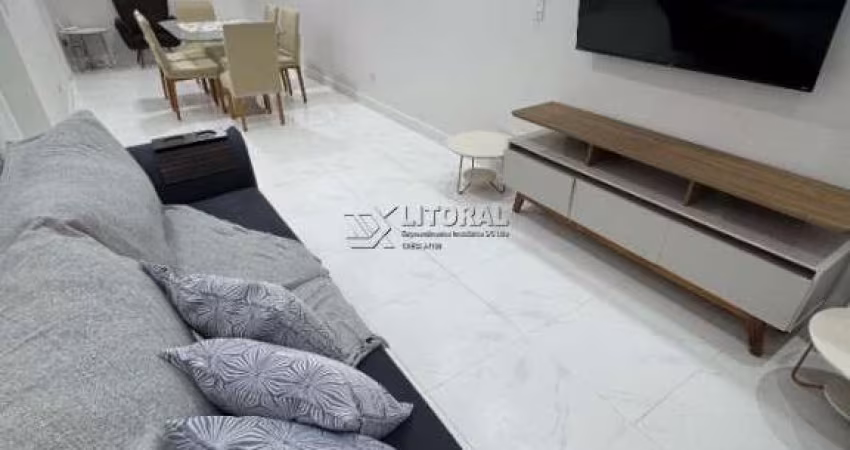 Apartamento totalmente reformado, região comercial.
