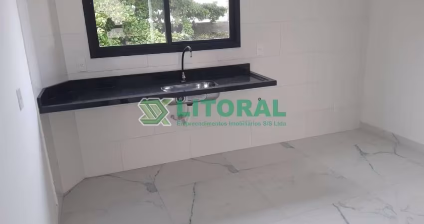 Sobrado Tríplex  Germinado 2 Dormitórios