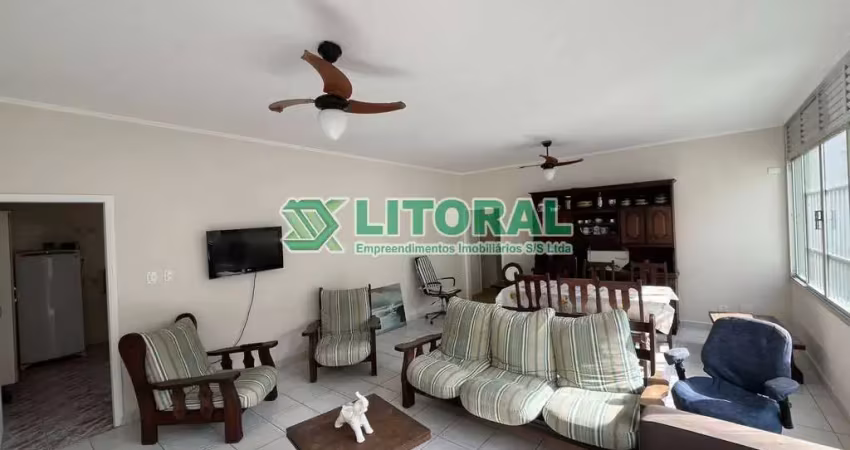Excelente oportunidade apto c/ 03 dorms á 200m da praia !!