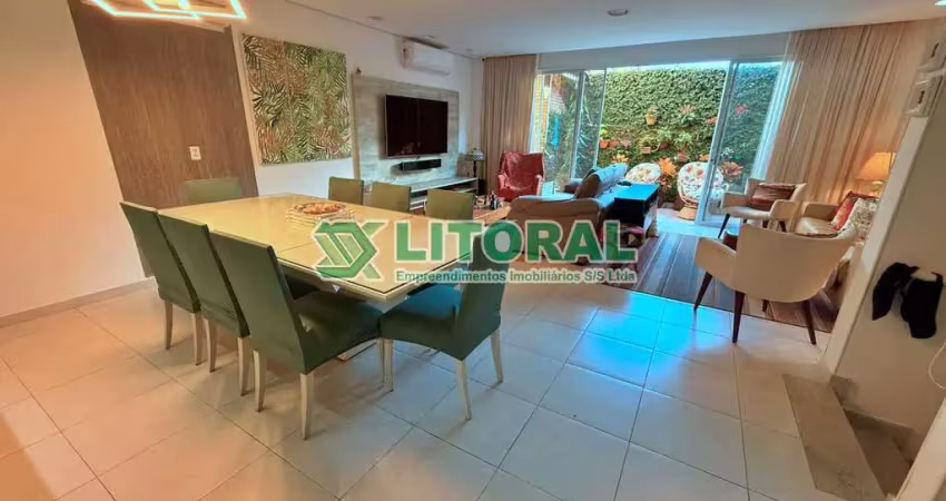 Casa triplex em villagio, 100m do mar com lazer completo.