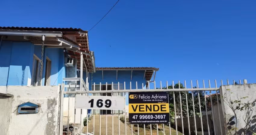 Casa para Venda, Bairro Saguaçu, Joinville / SC