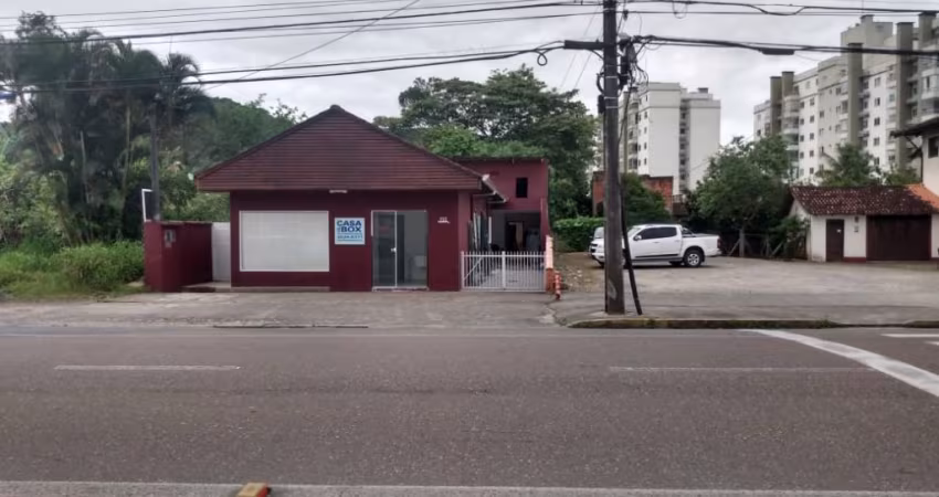 Terreno Comercial para Venda Joinville / SC Saguaçu - Rua Iririú,
