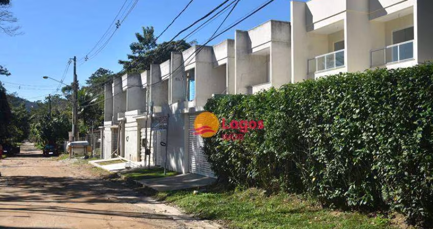 Casa à venda, 243 m² por R$ 640.000,00 - Itaipu - Niterói/RJ