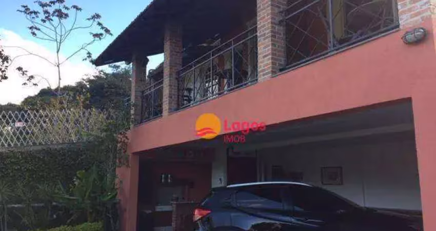 Casa com 3 dormitórios à venda, 222 m² por R$ 1.000.000,00 - Pendotiba - Niterói/RJ