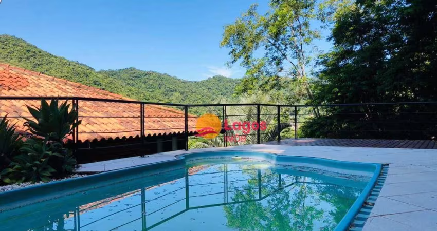 Lindíssima casa em condomínio com 4 dormitórios à venda, 323 m² por R$ 1.480.000 - Itaipu - Niterói/RJ