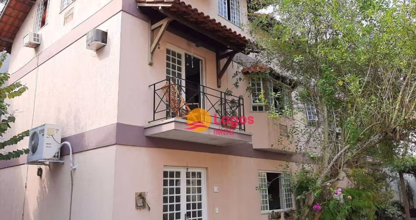 Casa com 5 quartos, 169 m² por R$ 550.000 - Maria Paula - Niterói/RJ