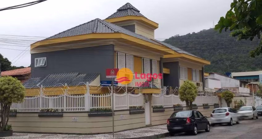 Casa à venda por R$ 4.500.000,00 - São Francisco - Niterói/RJ