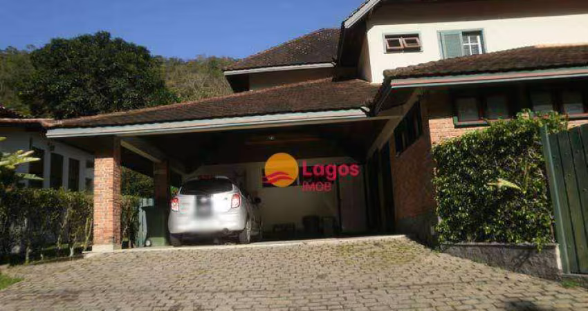 Casa à venda, 252 m² por R$ 2.500.000,00 - Itaipu - Niterói/RJ