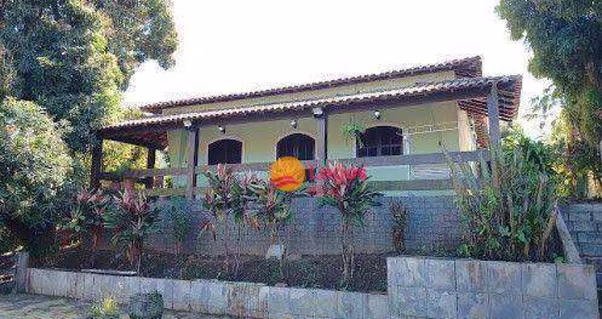 Casa à venda, 203 m² por R$ 850.000,00 - Ipiiba - São Gonçalo/RJ