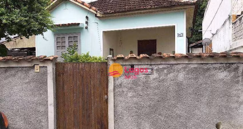 Casa linear em amplo terreno plano, bem localizada, 02 qts., 400 m², R$ 800.000,00 - Alcântara - São Gonçalo/RJ
