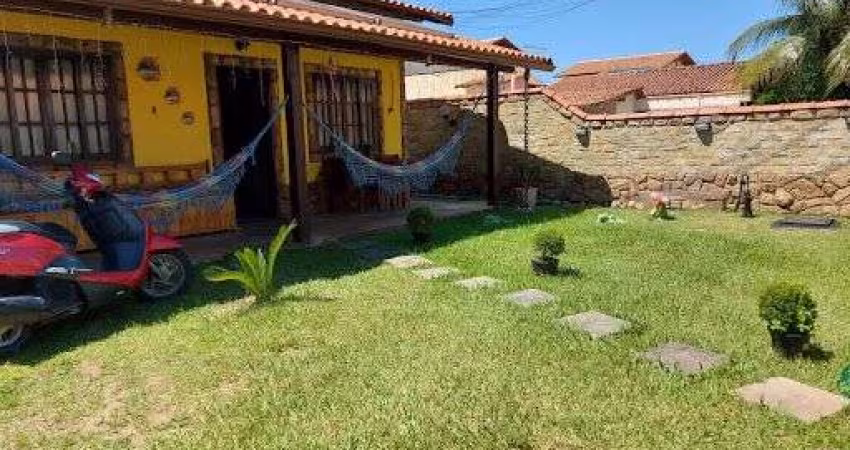 Casa com 4 dormitórios à venda, 130 m² por R$ 600.000,00 - Ponta Grossa - Maricá/RJ