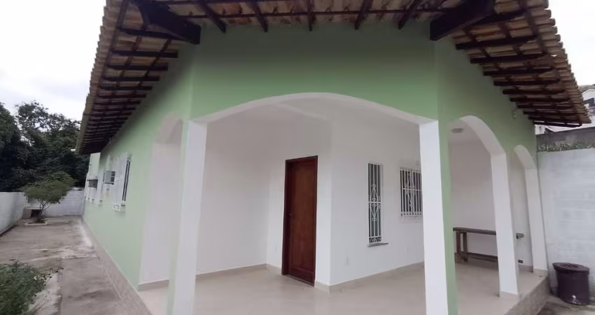 Casa de vila com 4 dormitórios à venda, 300 m² por R$ 660.000,00 - São Lourenço - Niterói/RJ