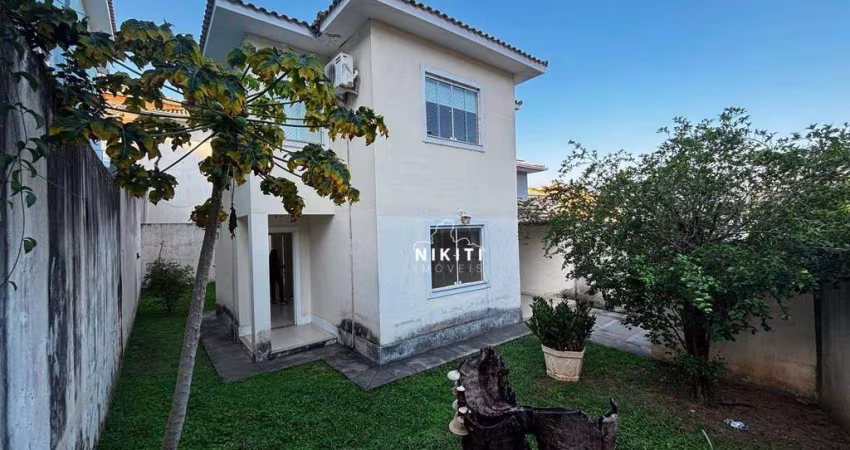 Casa com 3 dormitórios à venda, 122 m² por R$ 780.000,00 - Itaipu - Niterói/RJ
