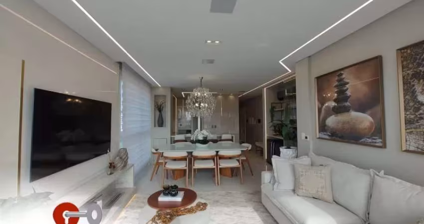 APARTAMENTO DE ALTO PADRÃO COM VISTA PARA O MAR