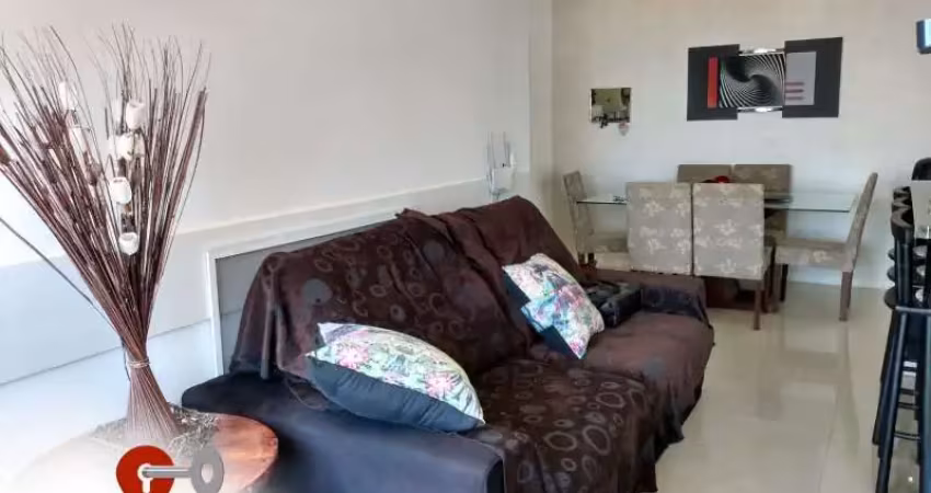 Apartamento mobiliado e decorado no centro de tramandaí