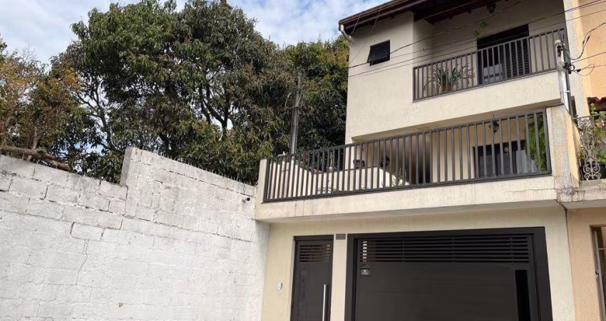 Sobrado com 3 dormitórios à venda, 193 m² por R$ 699.999,99 - Centro - Diadema/SP