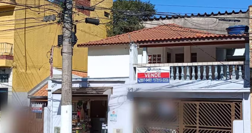 Sobrado com 3 casas e 1 salão comercial á venda, 138 m² por R$ 420.000 - Vila Palmeiras - São Paulo/São Paulo
