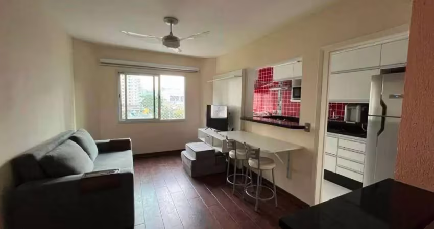 Apartamento com 2 dormitórios à venda, 76 m² por R$ 1.000.000,00 - Moema - São Paulo/SP