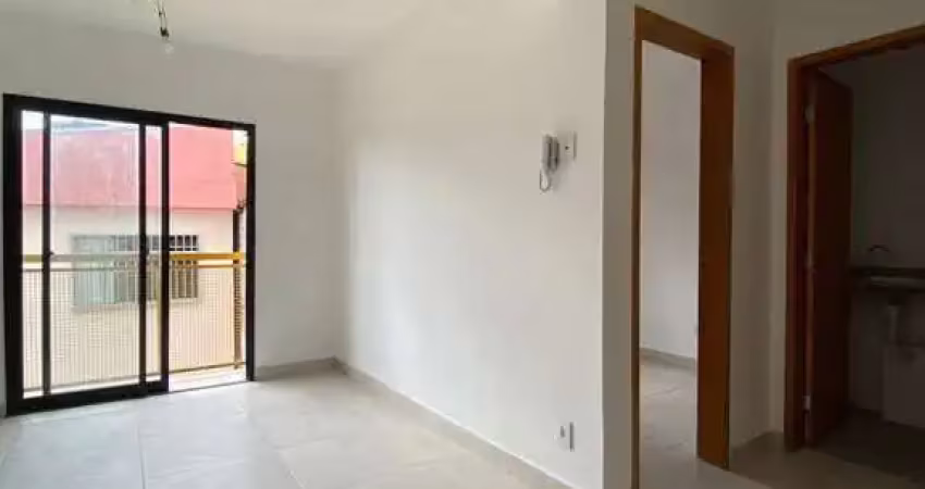 Apartamento com 1 dormitório para alugar, 31 m² por R$ 1.411,57/mês - Conceição - Diadema/SP