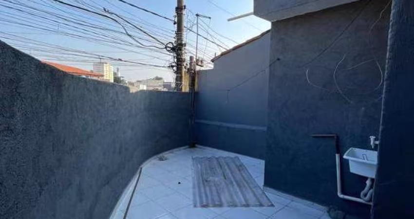 Casa com 1 dormitório para alugar, 45 m² por R$ 930/mês - Vila Nogueira - Diadema/SP